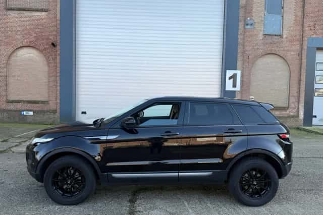 Land Rover Range Rover Evoque (2014) thumbnail 2