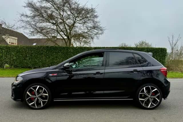 Volkswagen Polo (2023) thumbnail 2