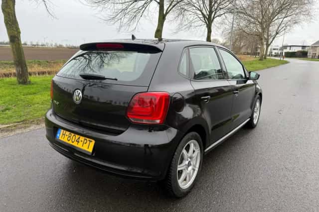 Volkswagen Polo (2012) thumbnail 5