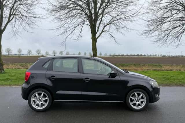 Volkswagen Polo (2012) thumbnail 6