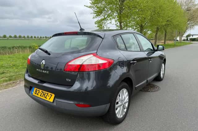 Renault Mégane (2013) thumbnail 5