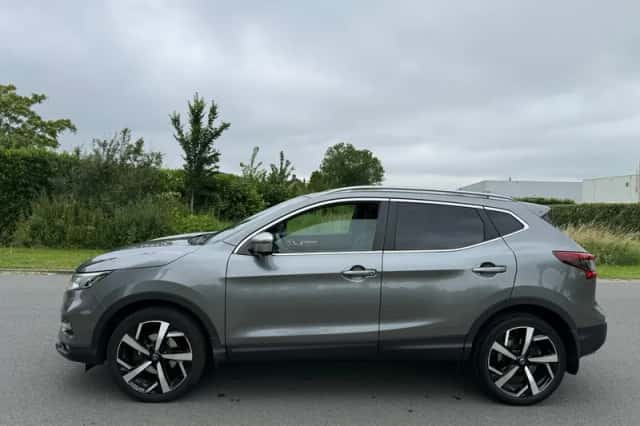 Nissan Qashqai (2018) thumbnail 2