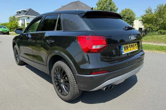 Audi Q2 (2017) thumbnail 3