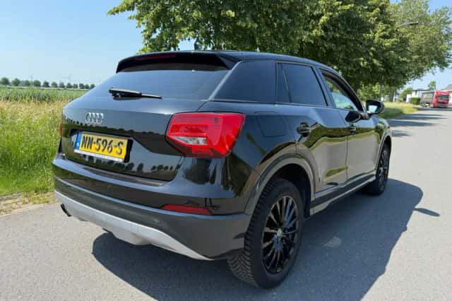 Audi Q2 (2017) thumbnail 6