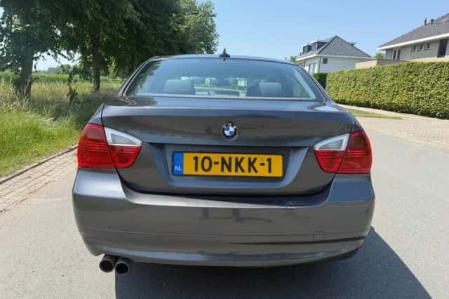 BMW 3-Serie (2005) thumbnail 4