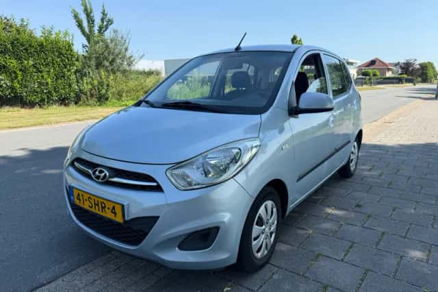 Hyundai i10 (2011) thumbnail 1