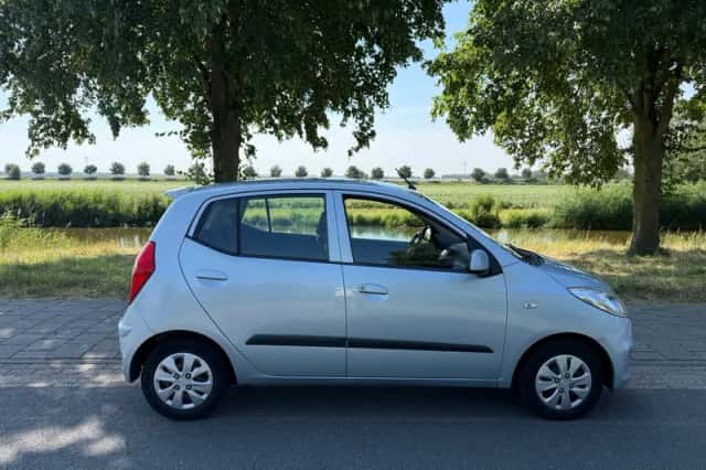 Hyundai i10 (2011) thumbnail 5