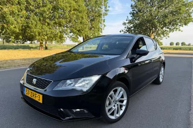 SEAT Leon (2013) thumbnail 1