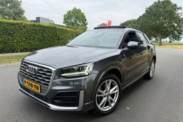 Audi Q2 (2018) thumbnail 1
