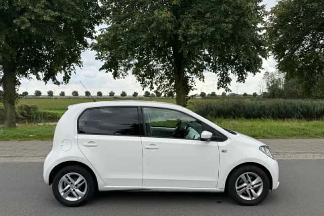 SEAT Mii (2013) thumbnail 6
