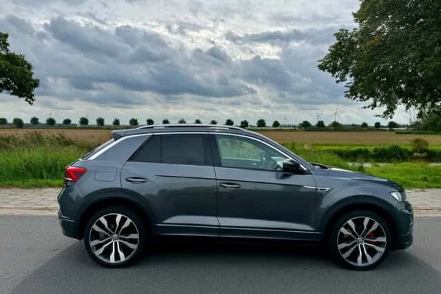 Volkswagen T-Roc (2019) thumbnail 6