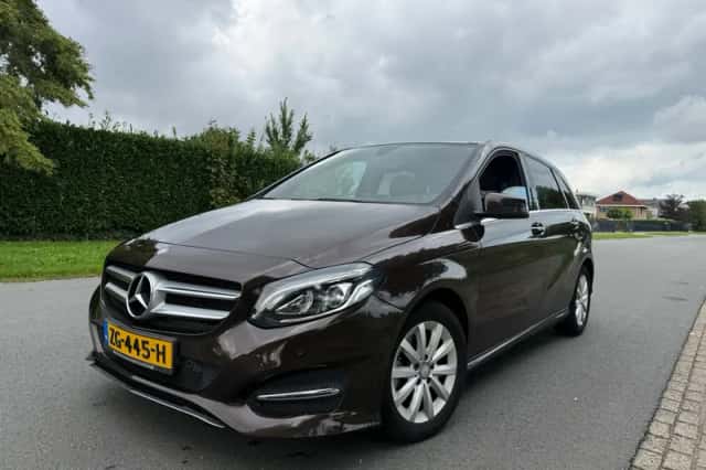 Mercedes-Benz B-Klasse (2015) thumbnail 1