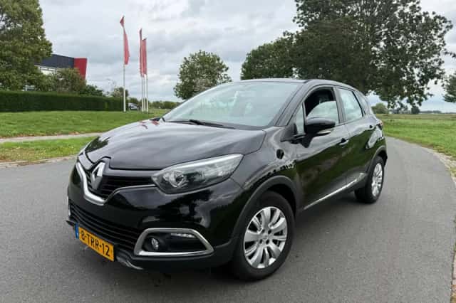 Renault Captur (2014) thumbnail 1