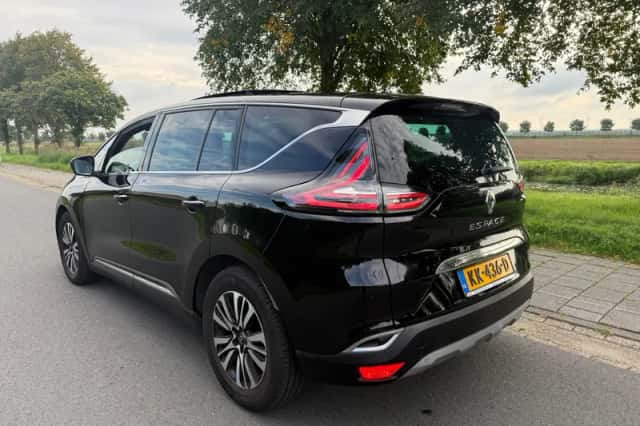 Renault Espace (2016) thumbnail 3
