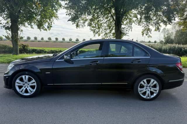 Mercedes-Benz C-Klasse (2008) thumbnail 2