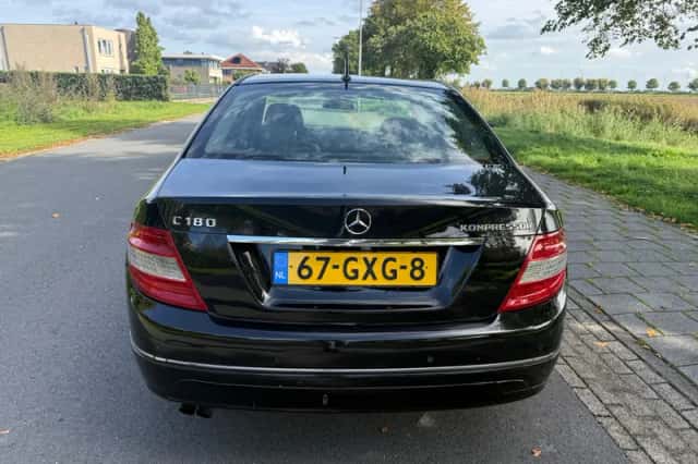 Mercedes-Benz C-Klasse (2008) thumbnail 4