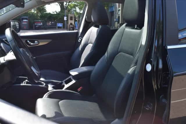 Nissan Qashqai (2020) thumbnail 2