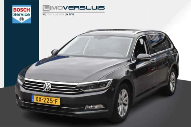 Volkswagen Passat (2019) thumbnail 1