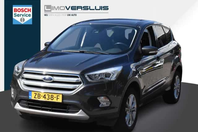 Ford Kuga (2019) thumbnail 1