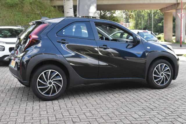 Toyota Aygo X (2022) thumbnail 3