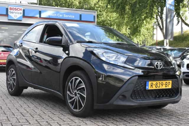 Toyota Aygo X (2022) thumbnail 4