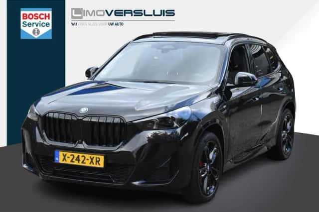 BMW X1 (2024) thumbnail 1