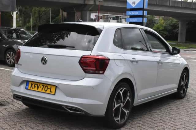 Volkswagen Polo (2018) thumbnail 3