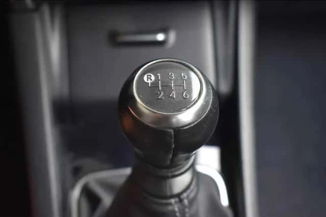 Toyota Auris (2018) thumbnail 5