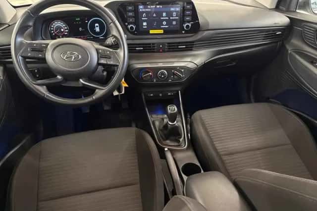 Hyundai i20 (2022) thumbnail 2