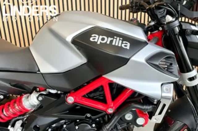 APRILIA SHIVER (2018) thumbnail 6