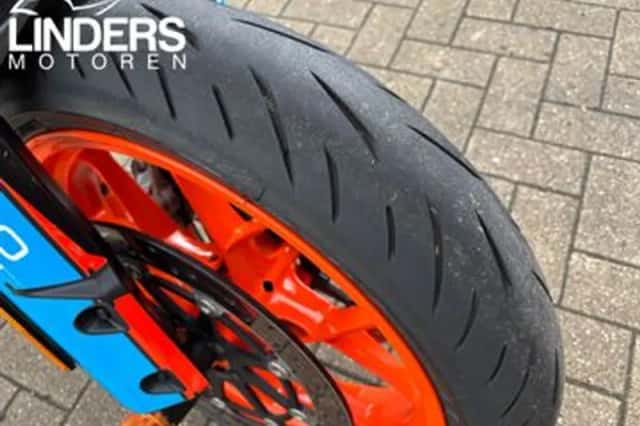 KTM 890 (2023) thumbnail 5