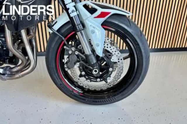 KAWASAKI Z900 (2022) thumbnail 3