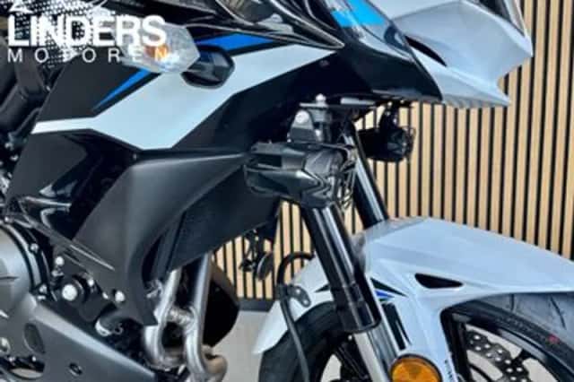 KAWASAKI VERSYS (2021) thumbnail 4