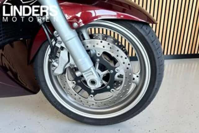 YAMAHA FJR1300 (2007) thumbnail 3