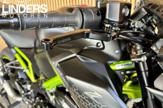 KAWASAKI Z900 (2021) thumbnail 3