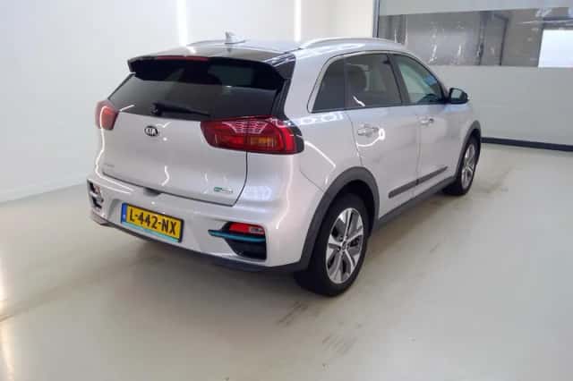Kia Niro EV (2021) thumbnail 6