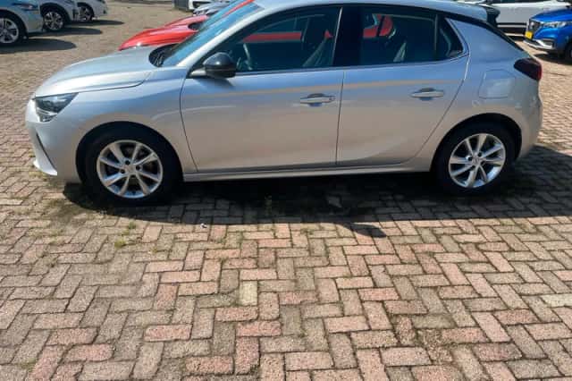Opel Corsa (2023) thumbnail 4