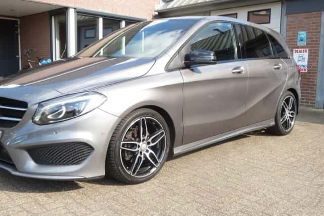 Mercedes-Benz B-Klasse (2017) thumbnail 1