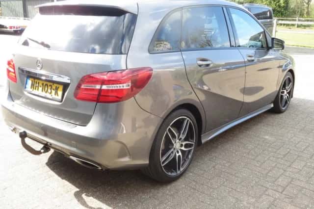 Mercedes-Benz B-Klasse (2017) thumbnail 4