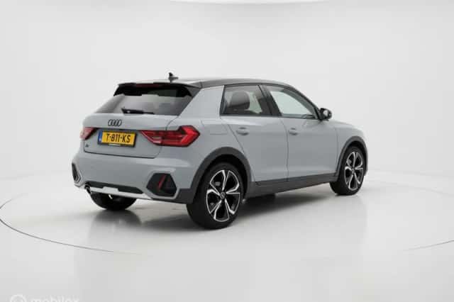 Audi A1 Citycarver (2021) thumbnail 2