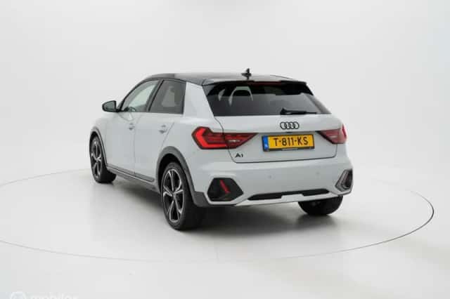 Audi A1 Citycarver (2021) thumbnail 4