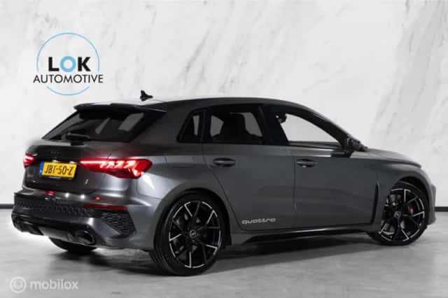 Audi RS 3 (2022) thumbnail 2