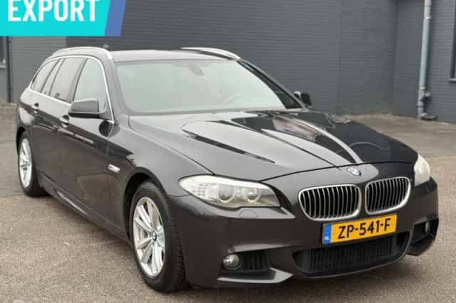 BMW 5-Serie (2011) thumbnail 2