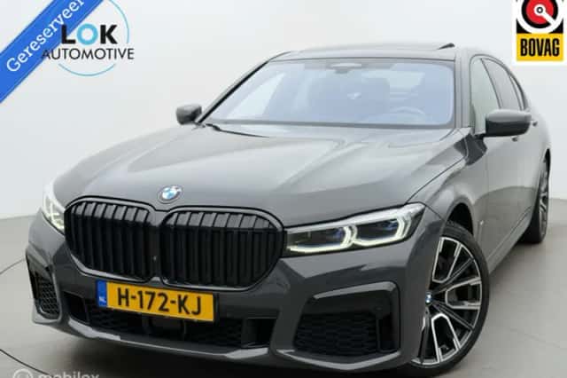 BMW 7-Serie (2020) thumbnail 1