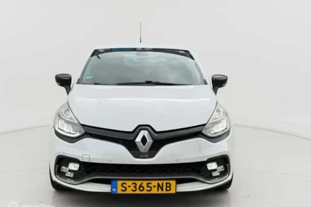 Renault Clio (2016) thumbnail 6