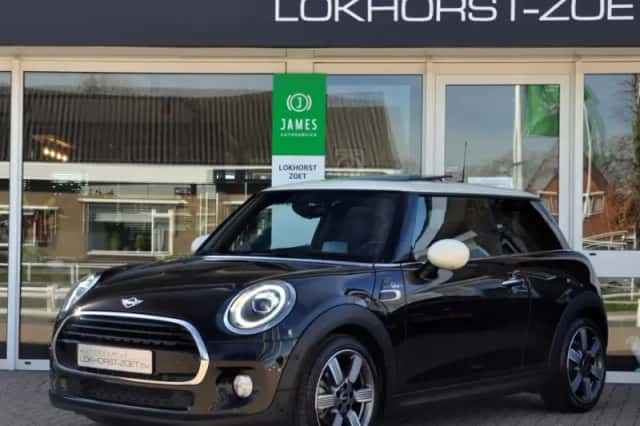 MINI Cooper (2019) thumbnail 1
