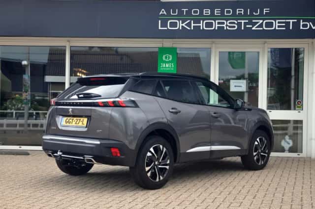 Peugeot 2008 (2023) thumbnail 2