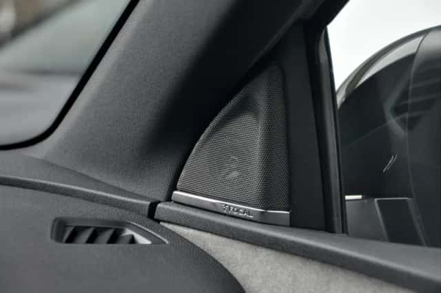 Peugeot 3008 (2022) thumbnail 6