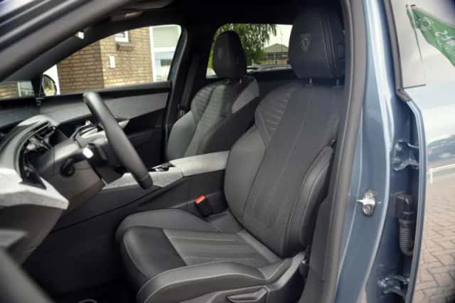 Peugeot 5008 (2025) thumbnail 3