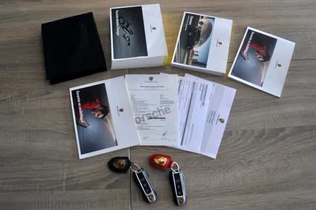 Porsche Cayenne (2022) thumbnail 5